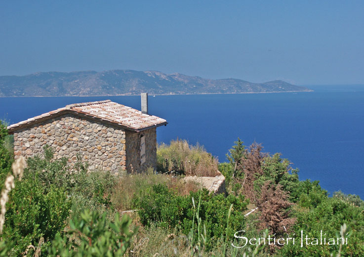 anello torre capo d'uomo, monte argentario, da porto santo stefano, traversata a torre della anello torre capo d'uomo, monte argentario, da porto santo stefano, traversata a torre della